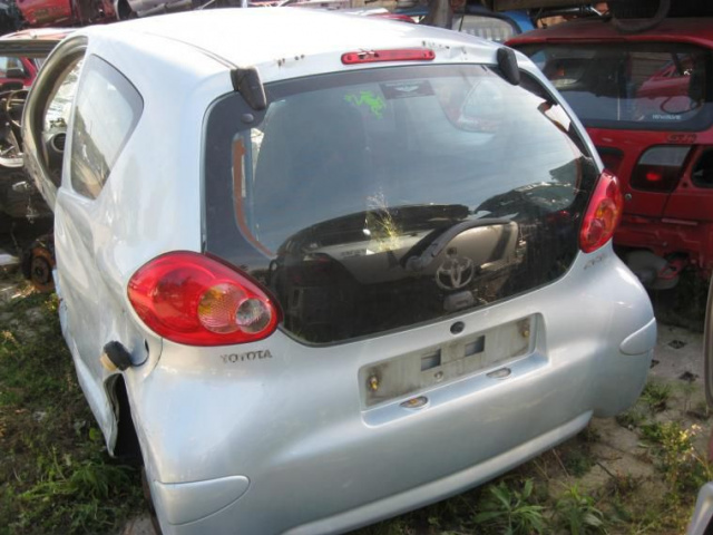 Двигатель TOYOTA AYGO 05-14 1.4 HDI 2WZ