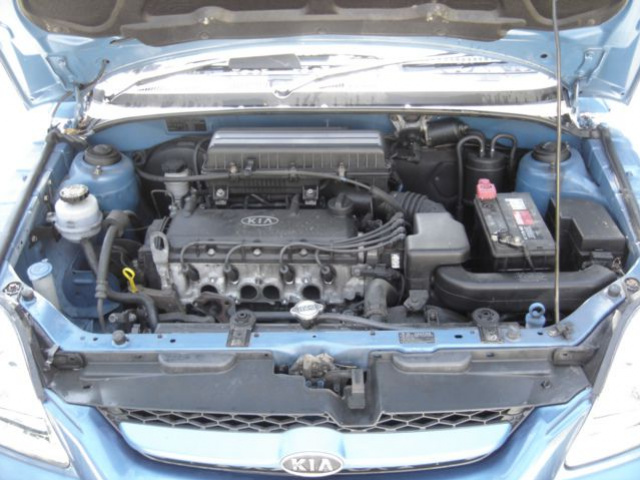 KIA RIO 03г. 1.3 WYPRZEDAZ двигатель очень хороший