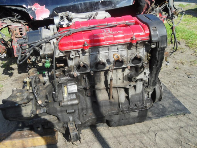 Двигатель Honda CRX d16z5