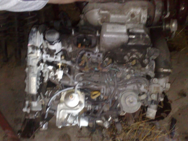 Toyota Avensis 2.0 TD двигатель в сборе
