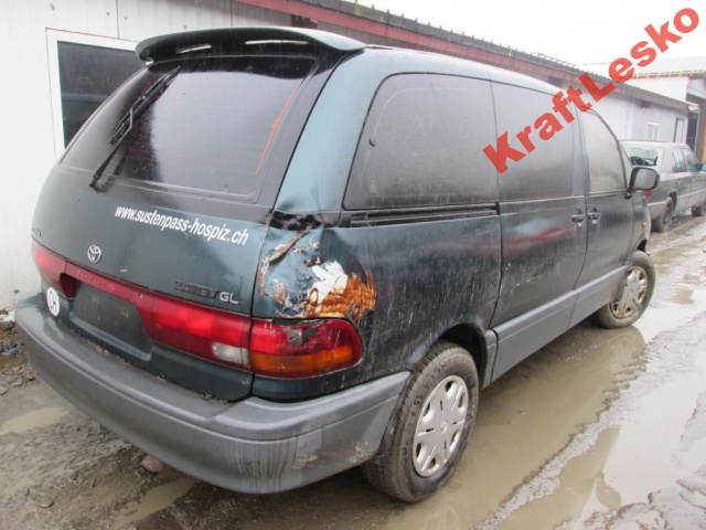 Toyota Previa 2.4 99г. на запчасти двигатель коробка передач