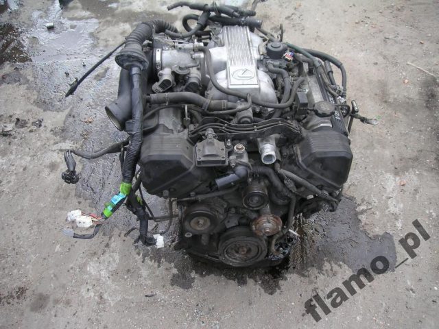 Lexus LS400/97г../ двигатель 4, 0 V8 / 1UZ-FE