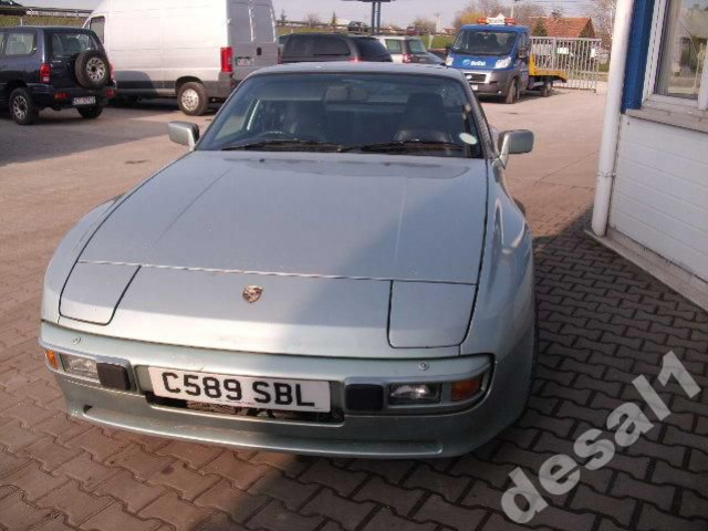 PORSCHE 944 - двигатель 2.5, коробка передач АКПП