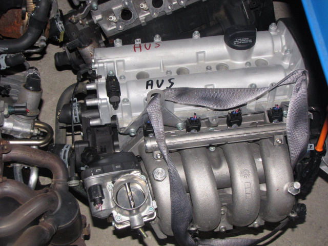 Двигатель VW GOLF 4 LEON 1.6 16V AUS