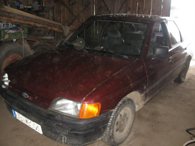 Двигатель и запчасти 1.8 Ford Escort