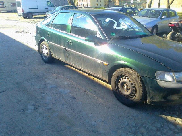 Opel vectra b 1.8 98г. 16v