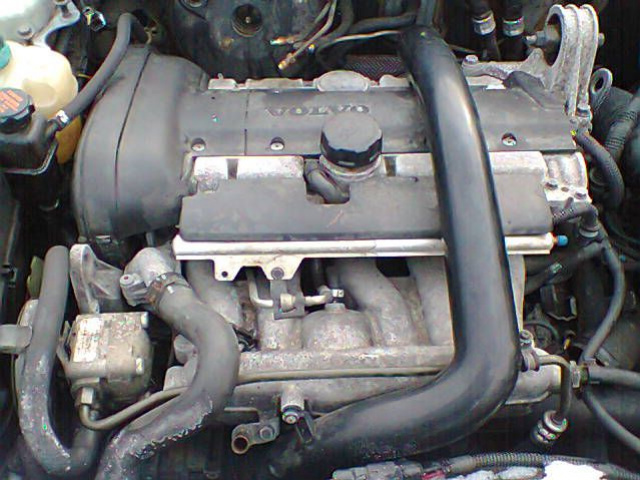 Двигатель Volvo S60 2.0 T5 бензин.