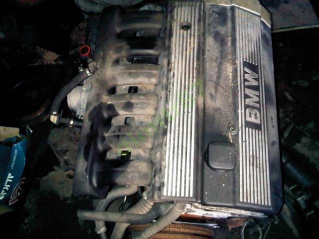 Двигатель BMW 325i 525i M50 E39 E34