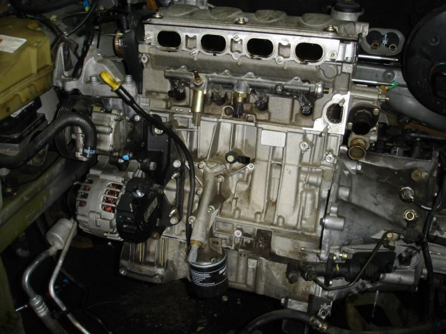 CITROEN C5 2.0 16V HPI двигатель 107tkm гарантия