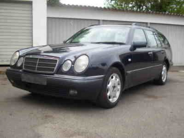 Двигатель MERCEDES W210 W 210 C230 C 230 230E бензин