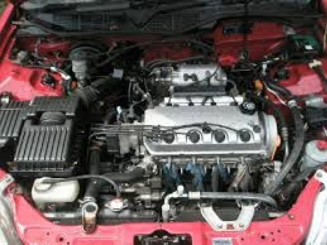 HONDA CIVIC 95-01 двигатель D15Z6 D15Z8 VTEC