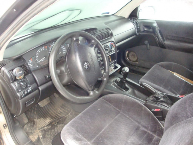 OPEL OMEGA B VECTRA FRONTERA двигатель 2.0 8V