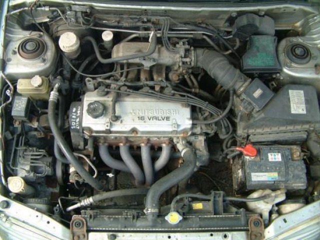 Двигатель 4G92 Mitsubishi Carisma 1.6