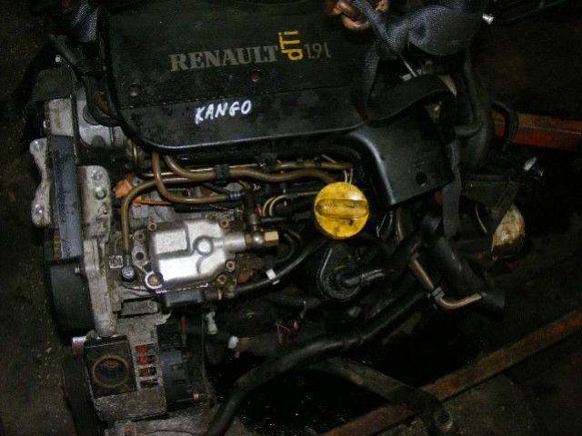 Renault kangoo scenic двигатель F8T 1.9 DTi в сборе