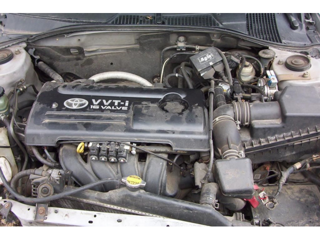 Toyota Avensis 1.6 VVTi 2000r. двигатель 202000km