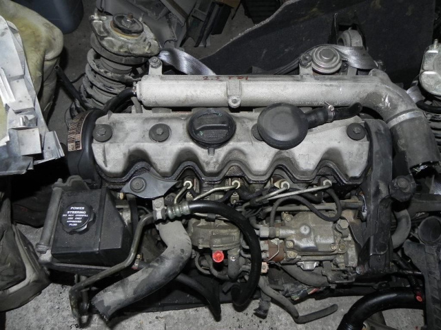 VW VOLVO 2.5 TDI двигатель V70 S70 850 95г.