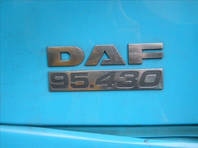 DAF XF95 XF 95 430 2003г. двигатель в сборе