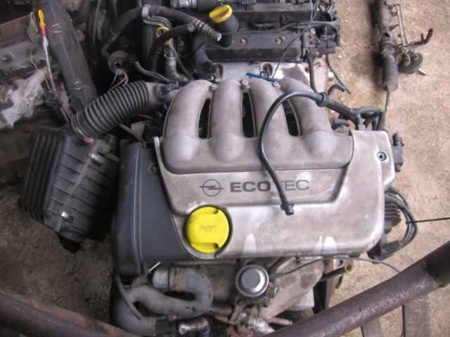 Двигатель OPEL CORSA B 1, 4 16V 161000TYS Z Германии