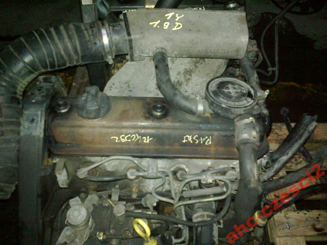 AHC2 VW PASSAT B3 1.9 D двигатель 1Y