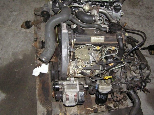 VW GOLF III PASSAT B4 двигатель 1.9 TD AAZ состояние отличное