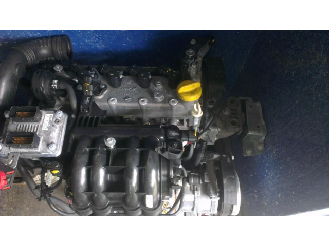 FIAT GRANDE PUNTO двигатель в сборе 1.4 16v 105 KM