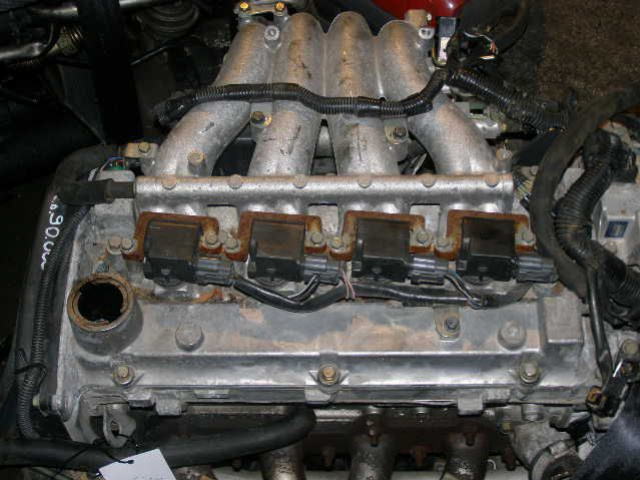 Двигатель MITSUBISHI CARISMA 1.8 16V 4G93 KJ8933