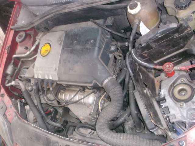 Двигатель 1.6 8V RENAULT CLIO II