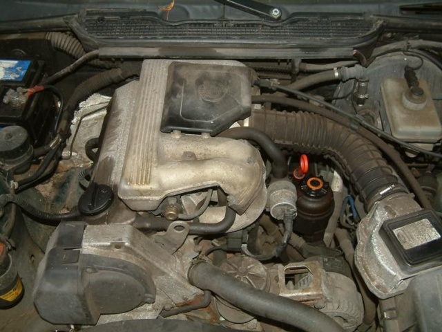 Двигатель BMW E36 E30 1.8 318 M40B18