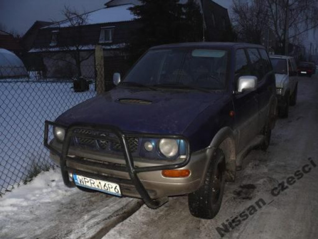 Nissan Terrano II двигатель 2, 7 TDI