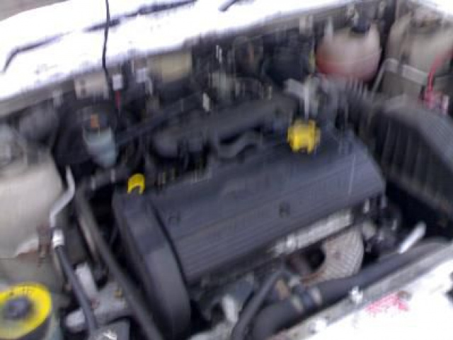 Rover 25, 45. двигатель 1, 4 16V/01