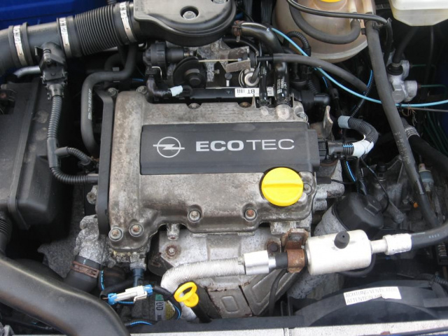 Opel Corsa B- двигатель 1.0 12V X10XE Отличное состояние !