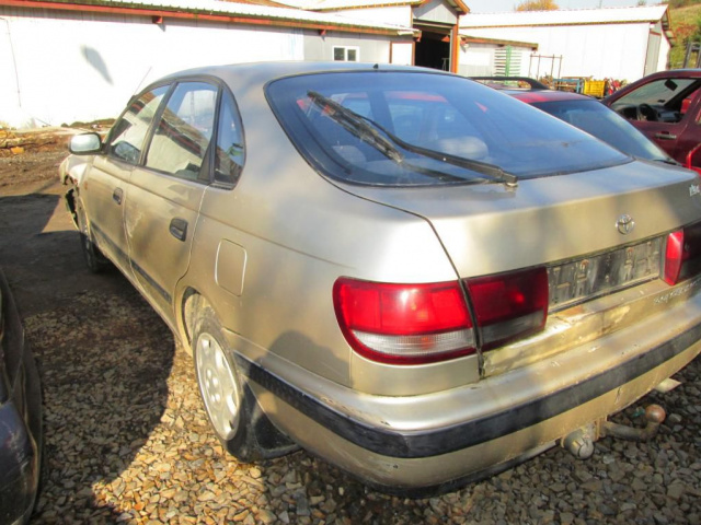 TOYOTA CARINA 2.0D 92г. двигатель на запчасти