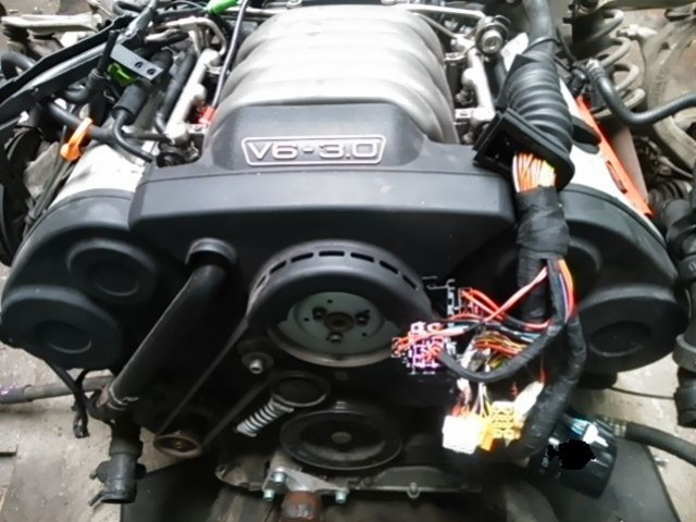 AUDI A6 C5 3.0 V6 ASN двигатель BEZ навесного оборудования Акция!!