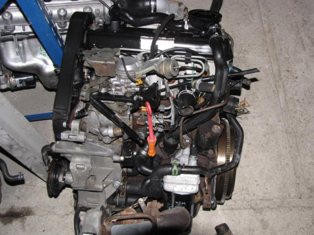 Двигатель VW GOLF III PASSAT B3 T4 1.9 TD KOMP RADOM