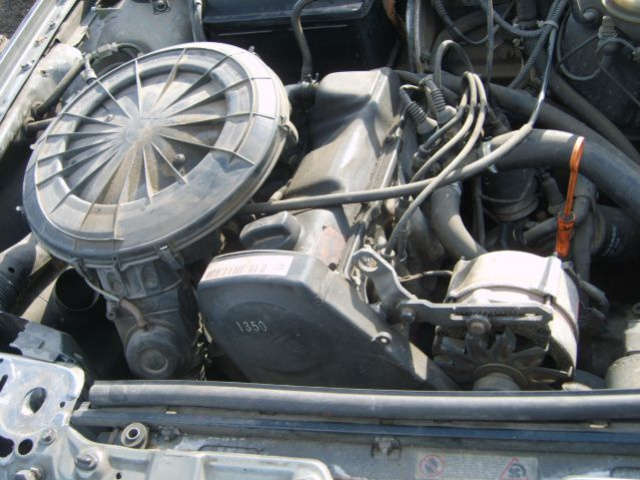Audi B4 двигатель 2, 0 90 л. с.