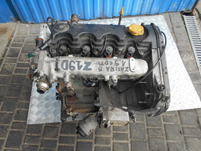 OPEL ZAFIRA B ASTRA III H двигатель 1.9 CDTI Z19DT