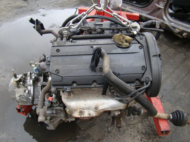 Двигатель PEUGEOT 406 306 XSARA 1.8 16V в сборе