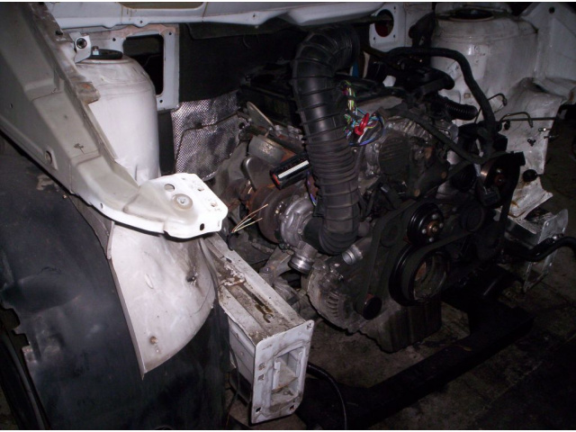 Двигатель в сборе MERCEDES VITO 111 CDI 2004r