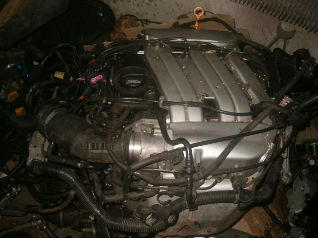 Двигатель на запчасти VW BORA 2, 3 V5