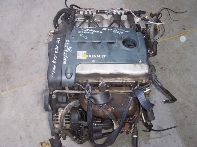 RENAULT LAGUNA I 3.0 V6 24V - двигатель RADOM