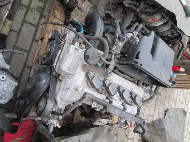 Двигатель TOYOTA YARIS 1.3 VVT-I 2SP52R