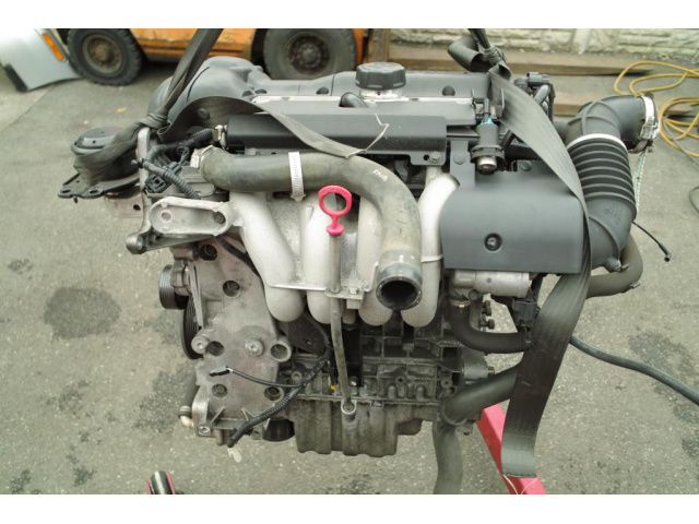 Двигатель VOLVO S40 V40 2.0 16V B4204S2 в сборе
