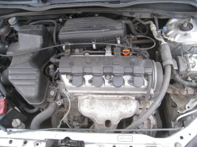 HONDA CIVIC VII 03 1.6 двигатель D16V1