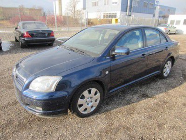 TOYOTA AVENSIS 2.0 D-4D HB двигатель