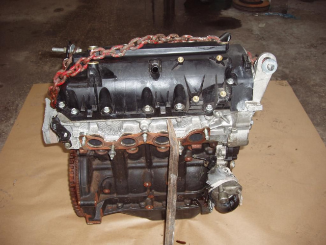 RENAULT CLIO-MODUS двигатель 1, 2 16V