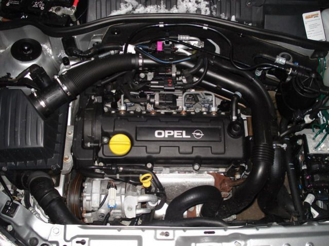 Двигатель в сборе 1, 7 DTI ISUZU OPEL CORSA C Отличное состояние