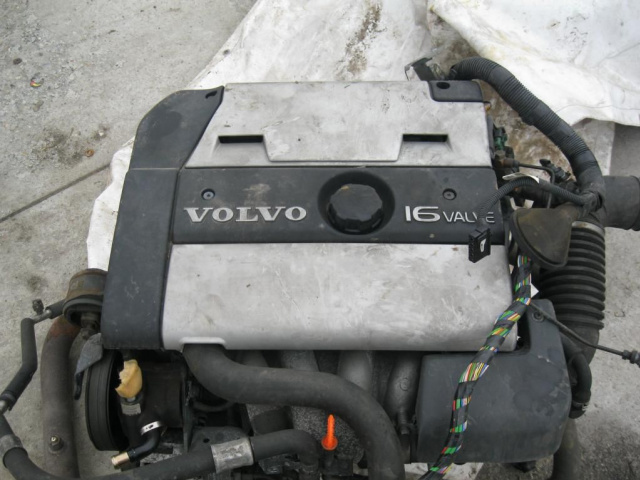 Двигатель VOLVO S40, V40 1.8 16V бензин z odsprzentem