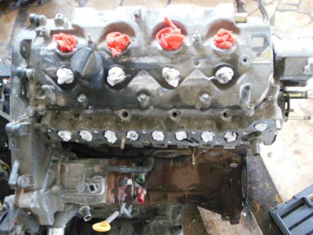 Двигатель Toyota Corolla 2.0D4D E12 90 л.с. состояние отличное