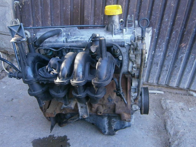 RENAULT KANGOO I 1.4 8V двигатель E7J