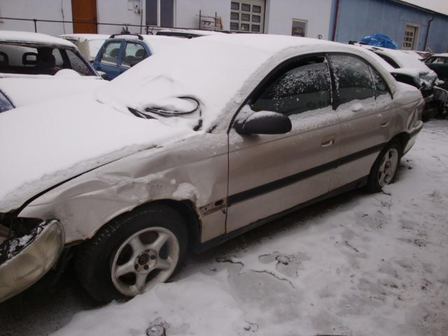 OPEL OMEGA B VECTRA FRONTERA двигатель 2.0 8V